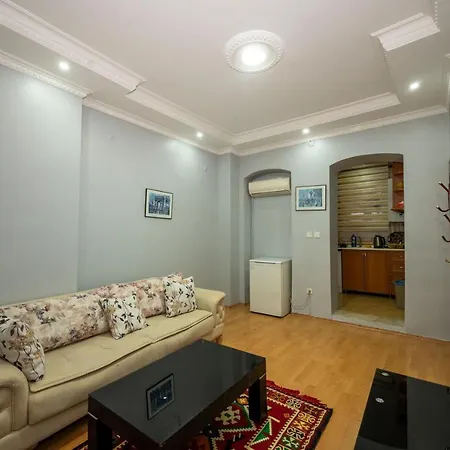 Taksim Suite-ll Appartement