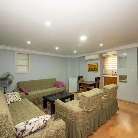 Taksim Suite-ll