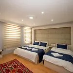 Taksim Suite-ll *