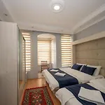 Taksim Suite-ll Apartamento