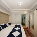 Apartamento Taksim Suite-ll *