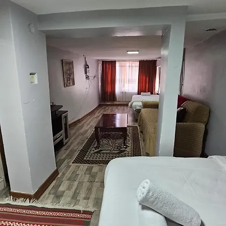 Taksim Suite-ll *