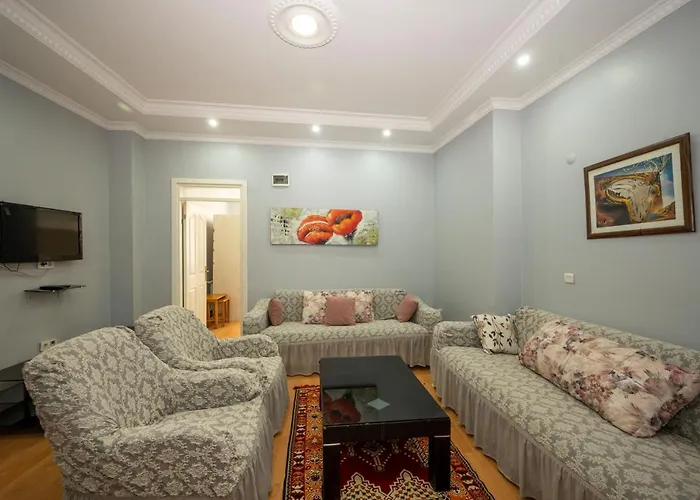 塔克西姆ii号套房 公寓 *