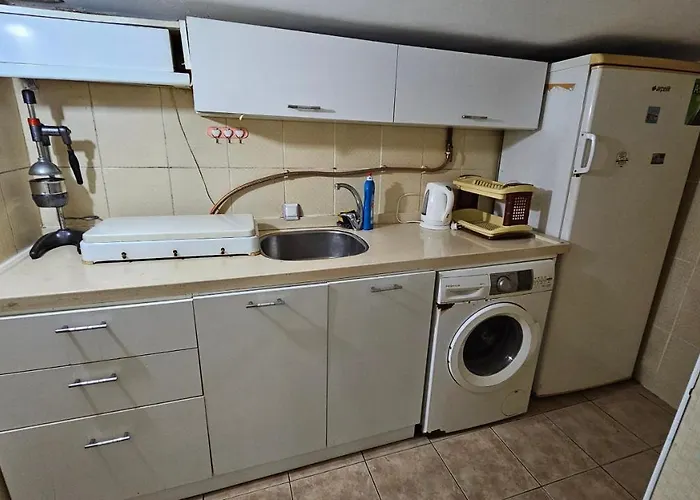 塔克西姆ii号套房 公寓 *