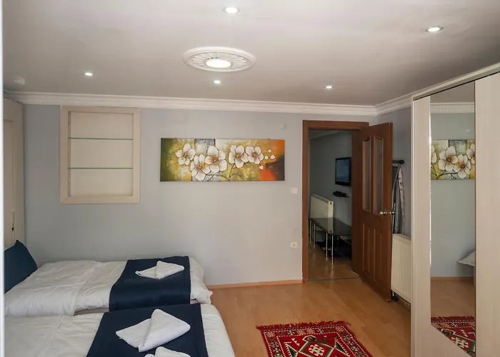 塔克西姆ii号套房 公寓 *